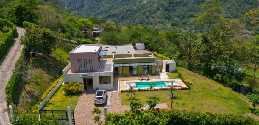 1823 Casa De Descanso Villeta Cundinamarca📍