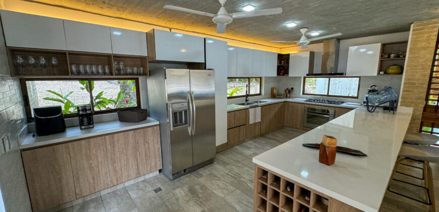 1819 Finca De Lujo Villeta Cundinamarca📍