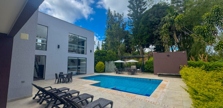 1803 Casa De Descanso Armenia Quindío 📍