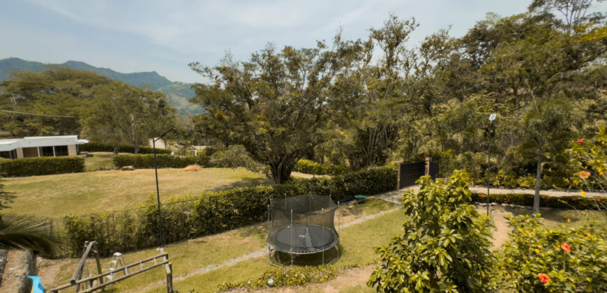 1811 Casa De Descanso Villeta Cundinamarca📍