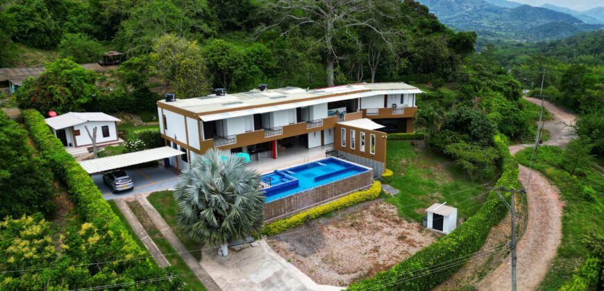 1821 Casa De Descanso Villeta Cundinamarca📍