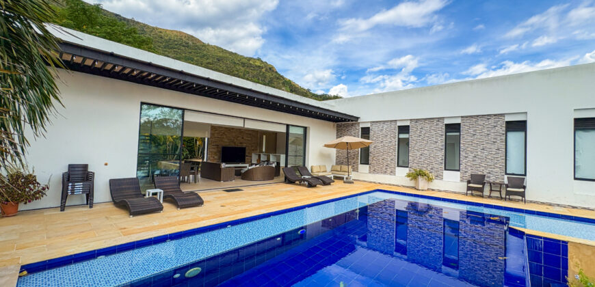 1841 Casa De Descanso Villeta Cundinamarca📍