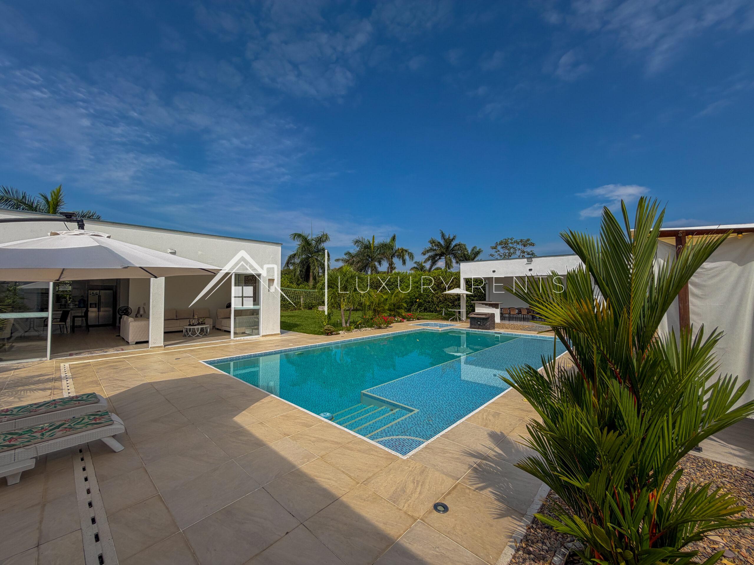 1860 Finca Villavicencio Meta 📍