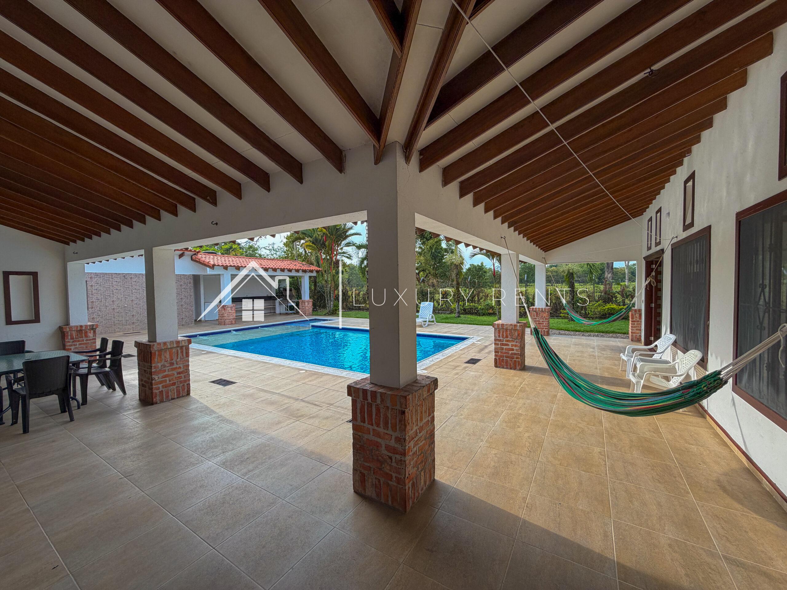 1854 Finca Villavicencio Meta 📍