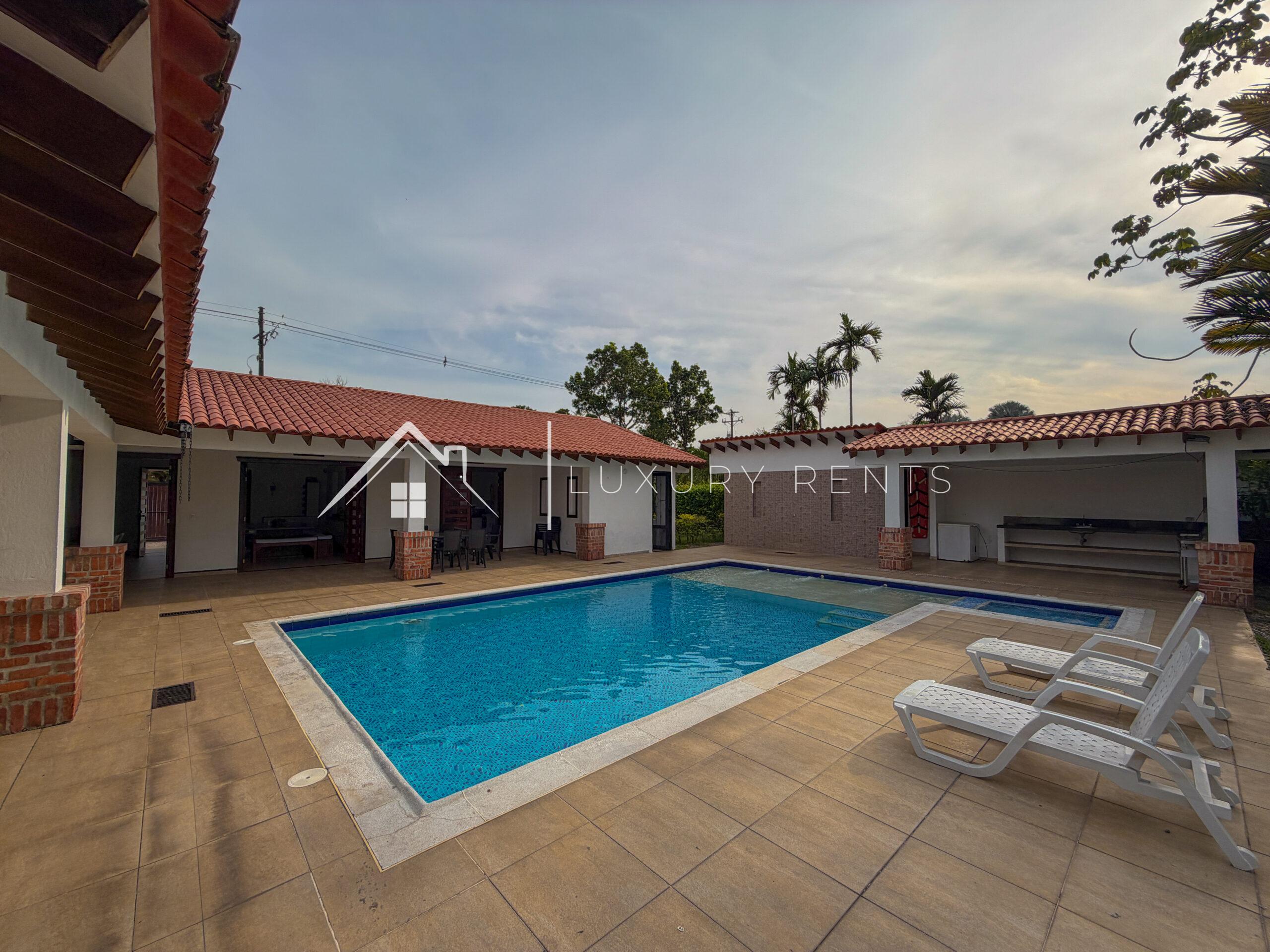 1854 Finca Villavicencio Meta 📍