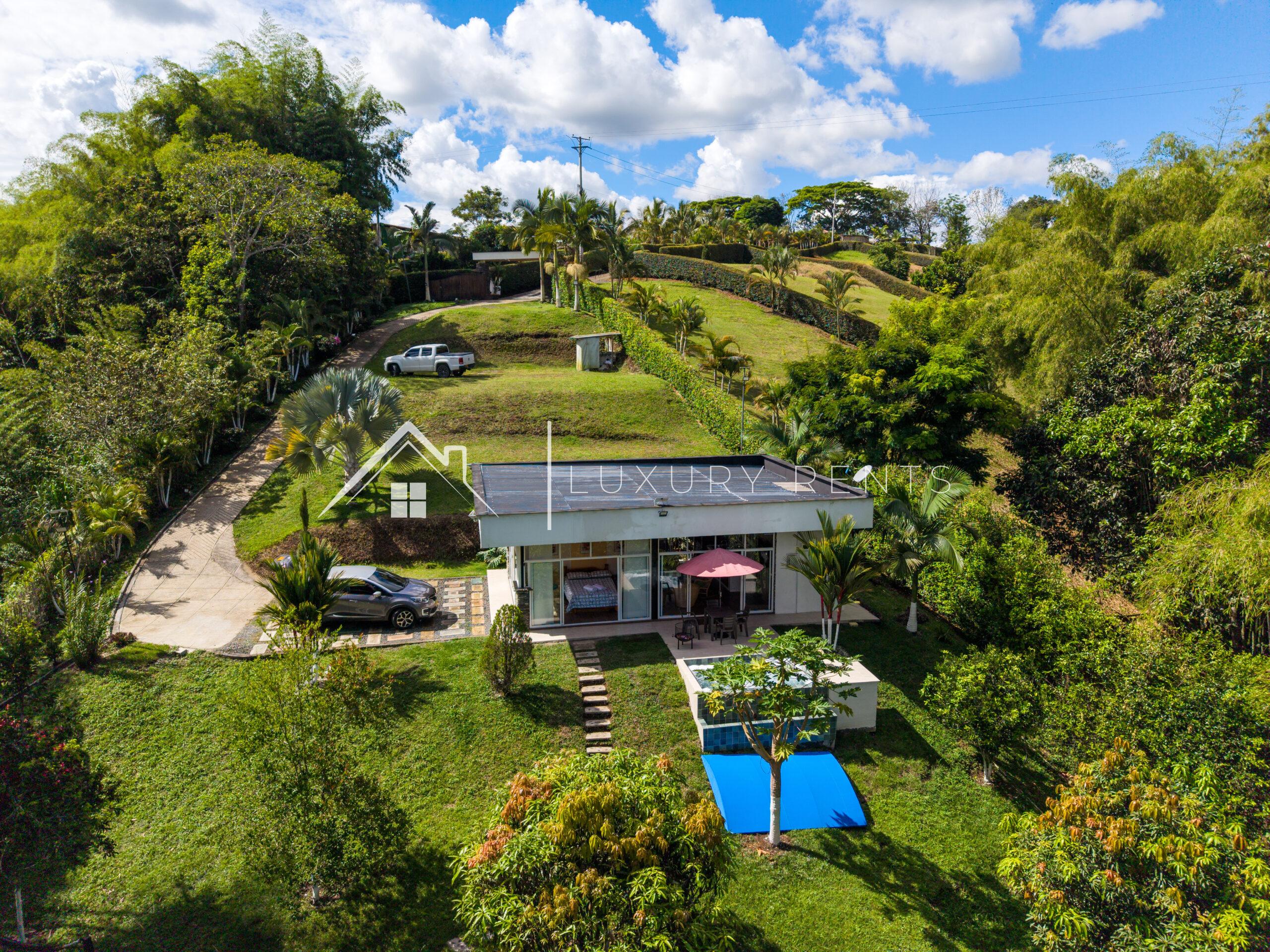 1869 Villa En Alcalá 📍