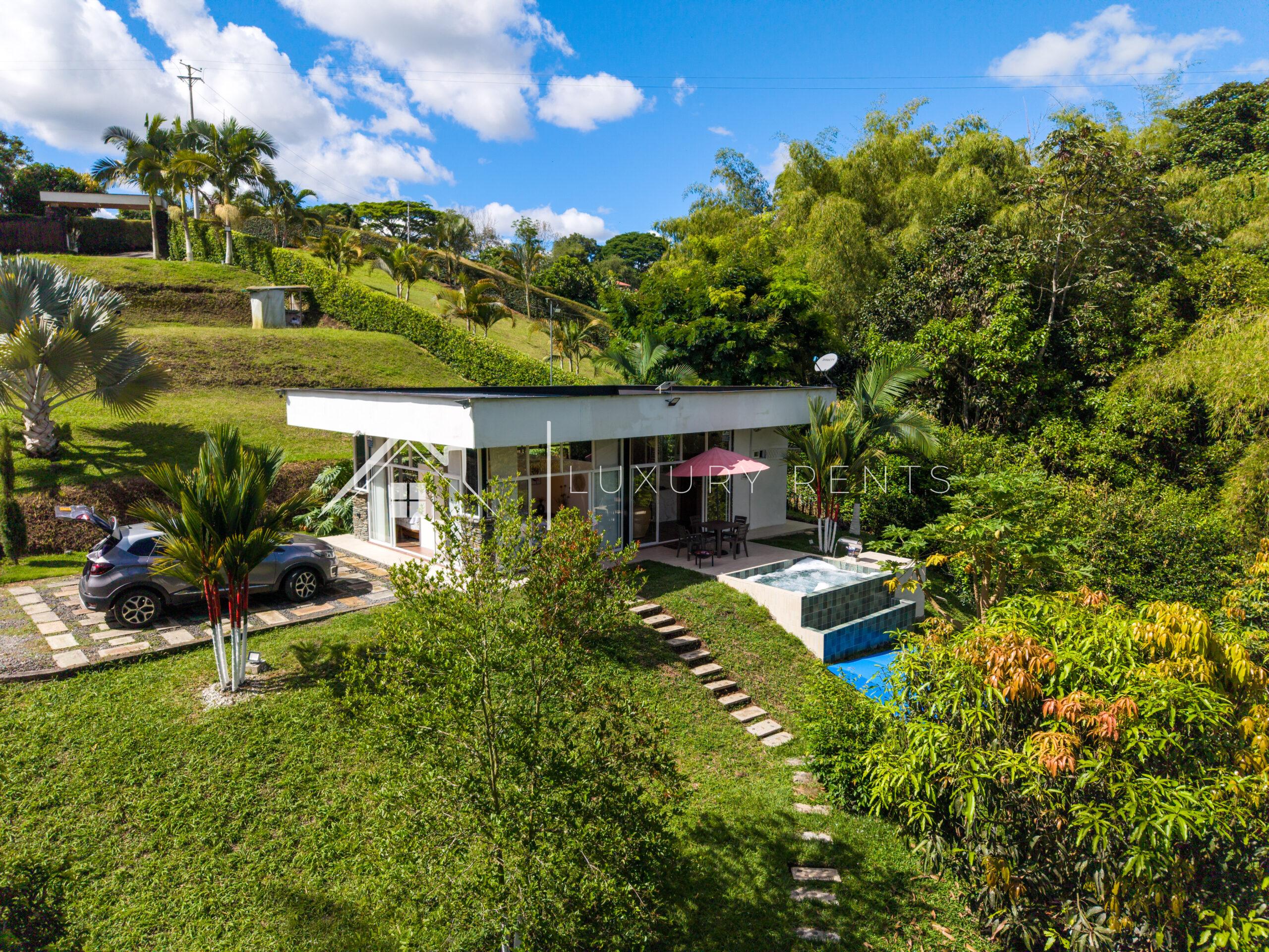 1869 Villa En Alcalá 📍