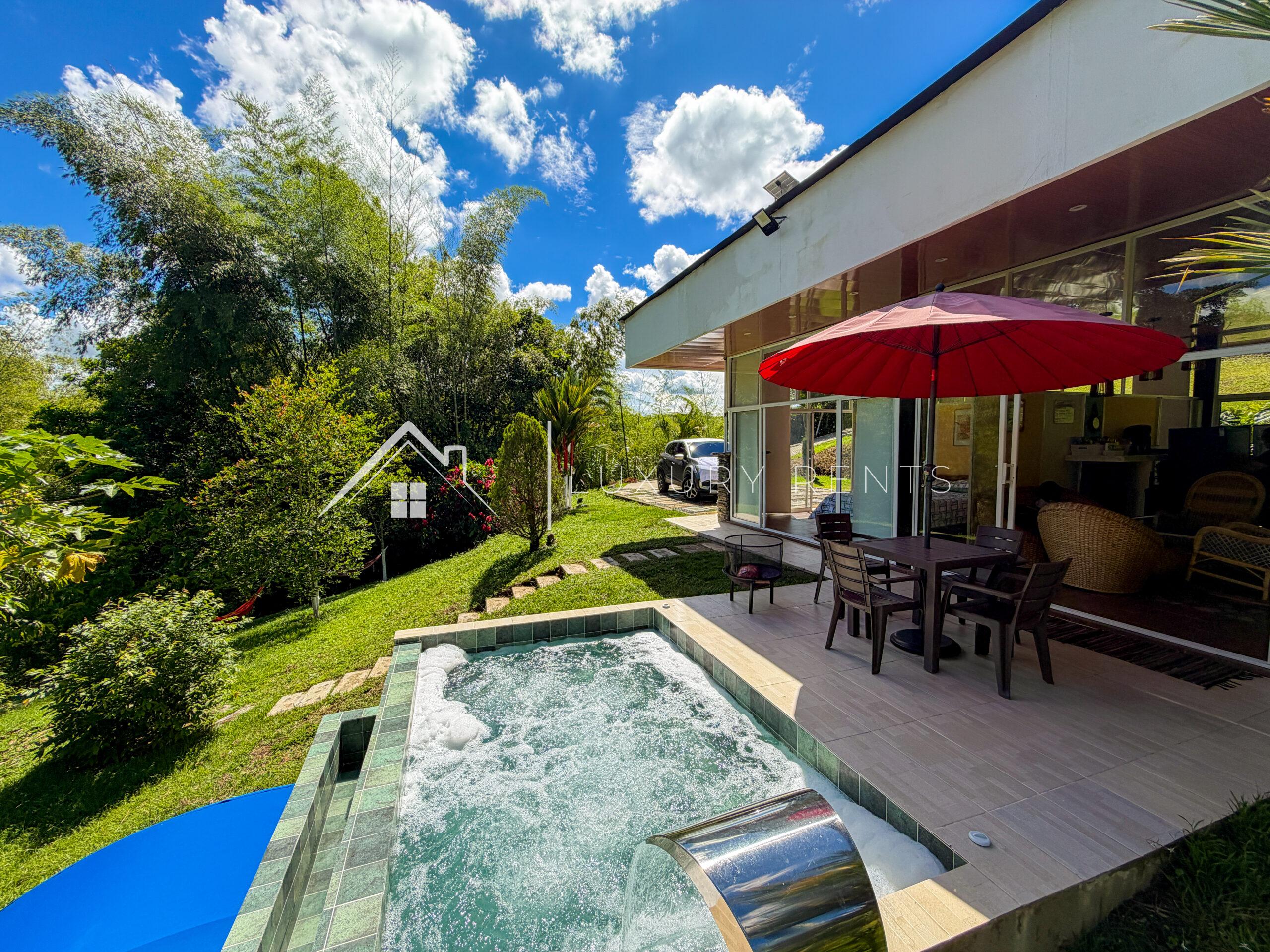 1869 Villa En Alcalá 📍