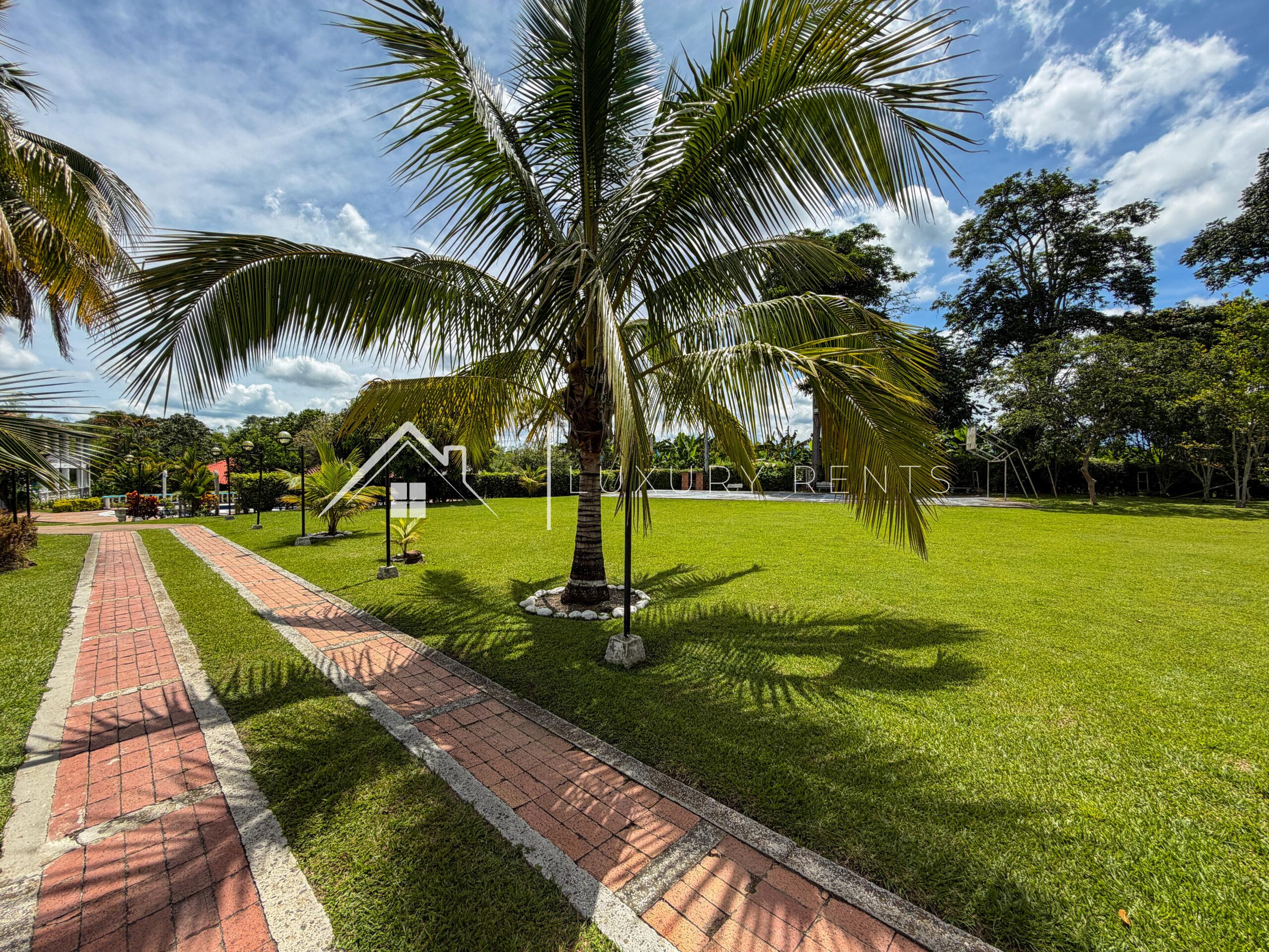 1870 Finca La Tebaida Quindío📍