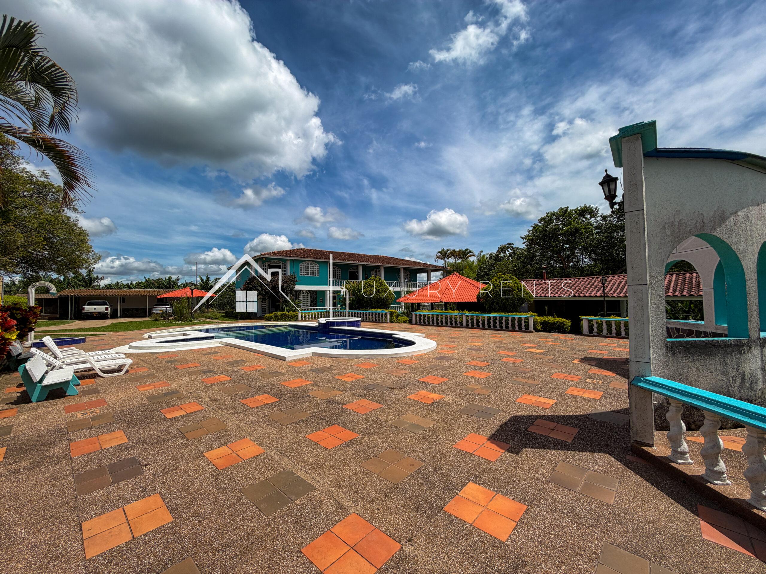 1870 Finca La Tebaida Quindío📍