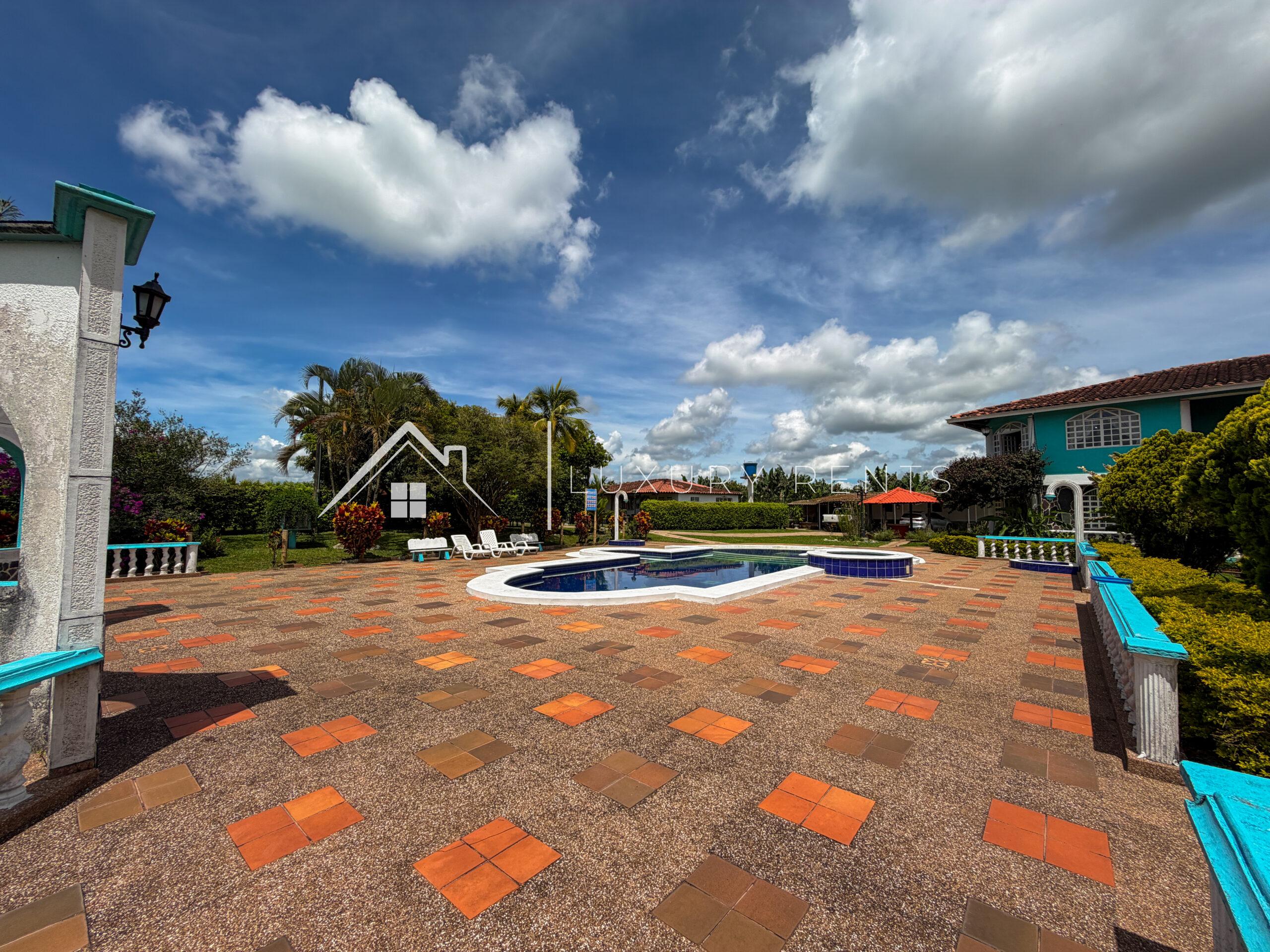 1870 Finca La Tebaida Quindío📍