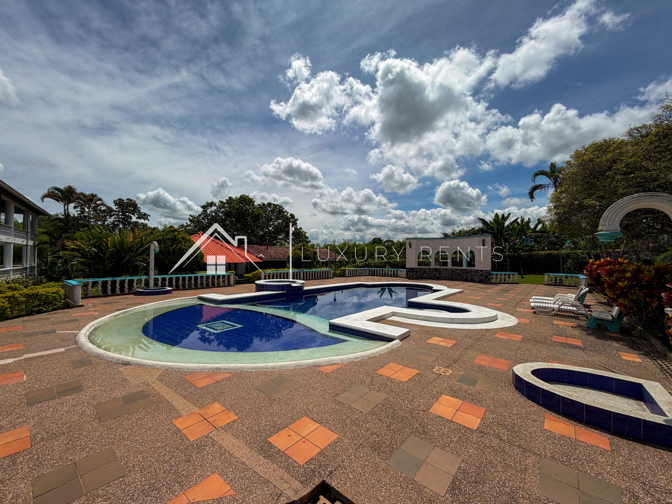 1870 Finca La Tebaida Quindío📍