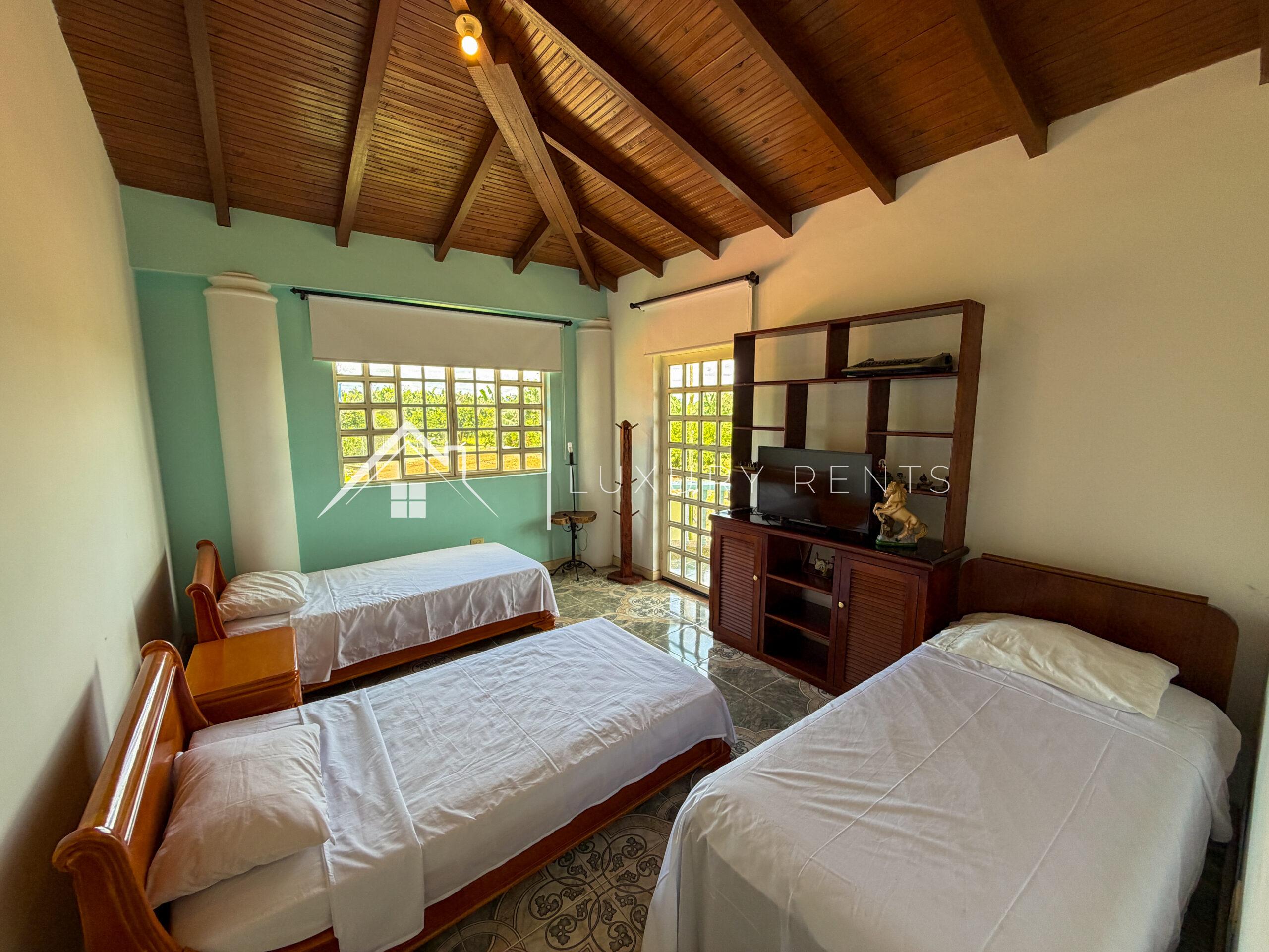 1870 Finca La Tebaida Quindío📍