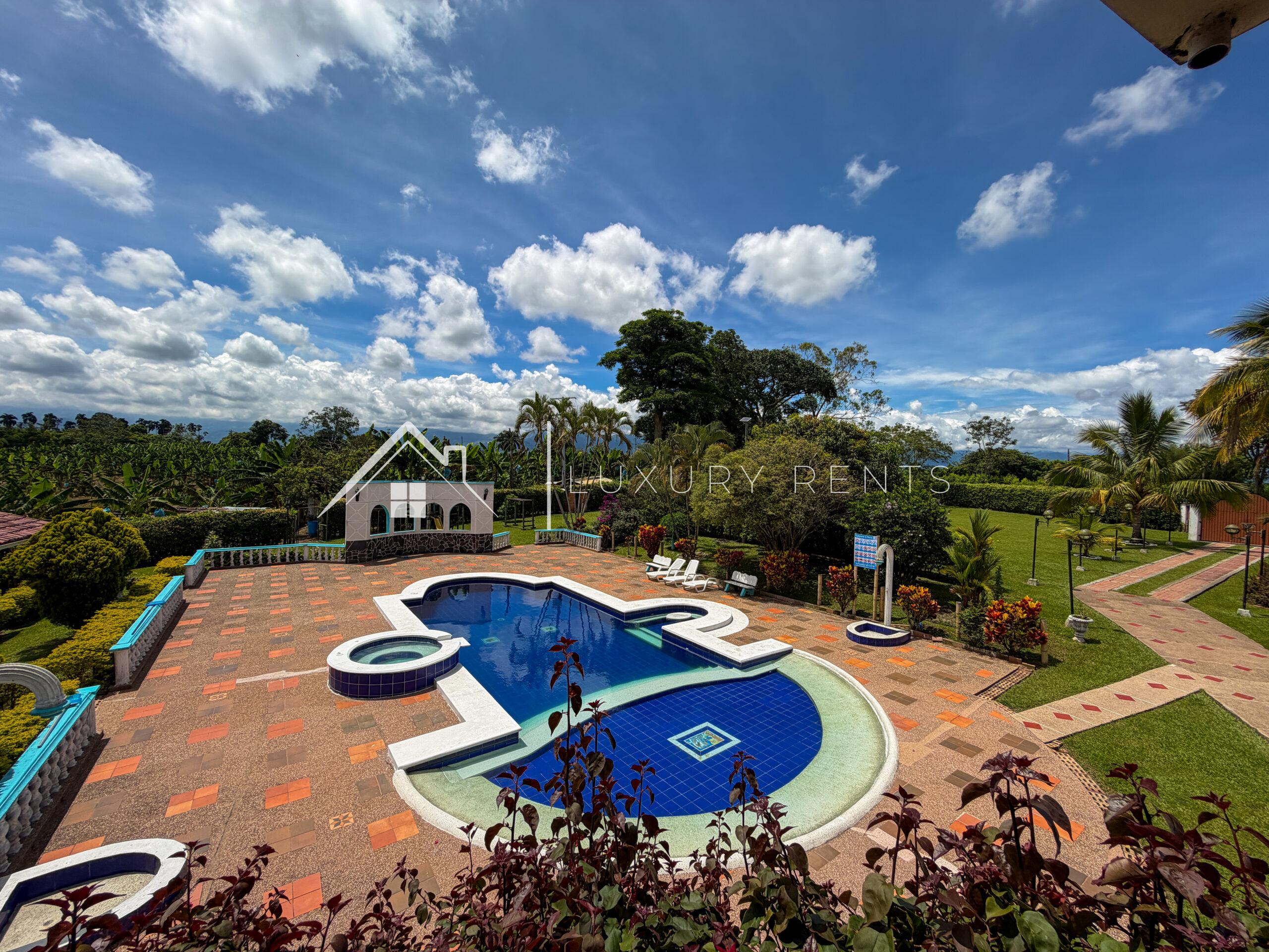 1870 Finca La Tebaida Quindío📍